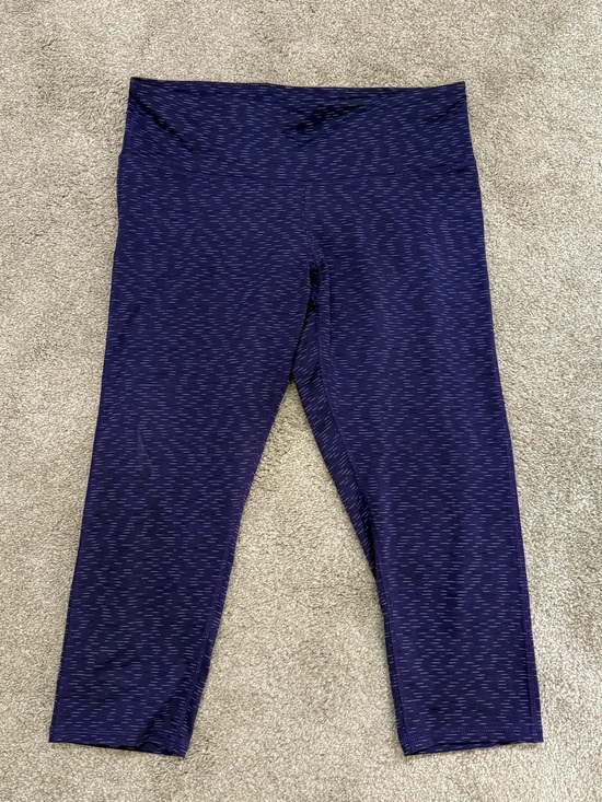 C9 by Champion Pants - Champion C9 Purple Capri Athletic Leggings Women’s L Stretch